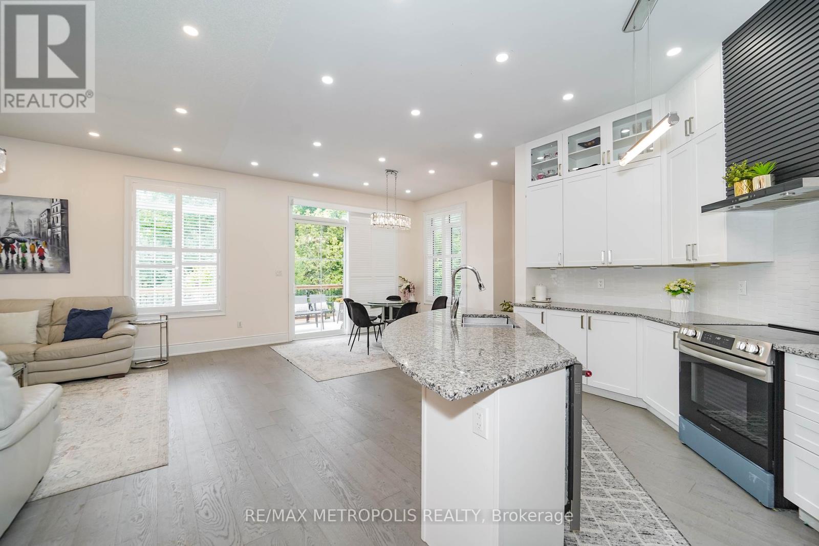 141 Auckland Drive, Whitby, Ontario  L1P 0J2 - Photo 16 - E12381284