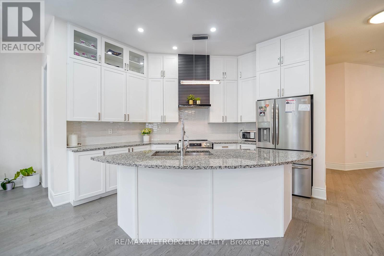141 Auckland Drive, Whitby, Ontario  L1P 0J2 - Photo 20 - E12381284