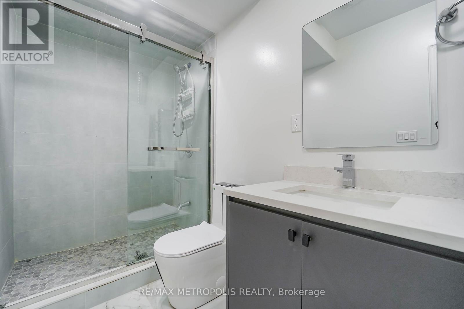 141 Auckland Drive, Whitby, Ontario  L1P 0J2 - Photo 42 - E12381284