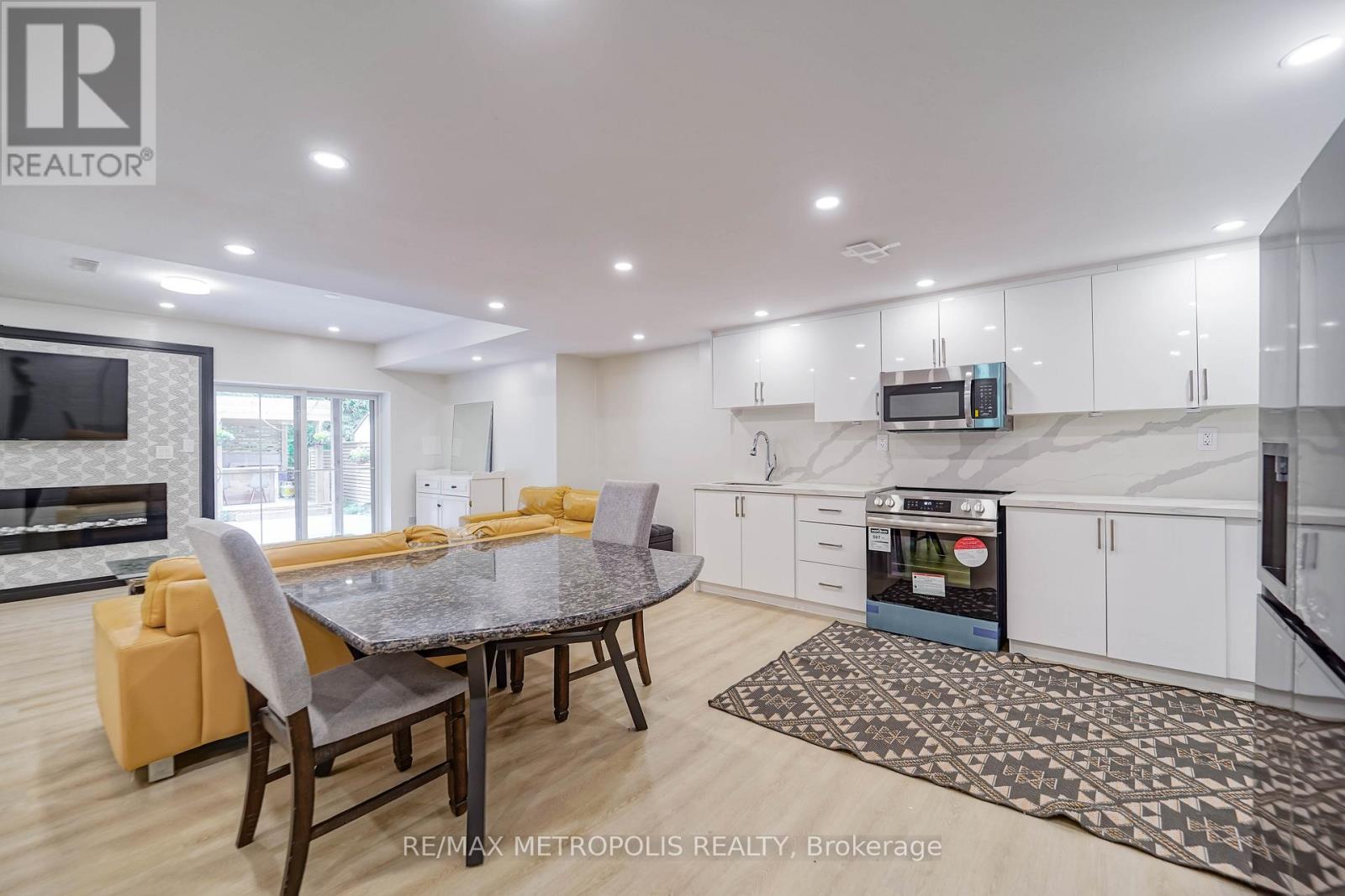 141 Auckland Drive, Whitby, Ontario  L1P 0J2 - Photo 44 - E12381284
