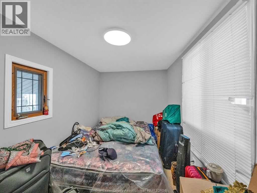 364 Crawford Avenue, Windsor, Ontario  N9A 5C4 - Photo 22 - 25022436