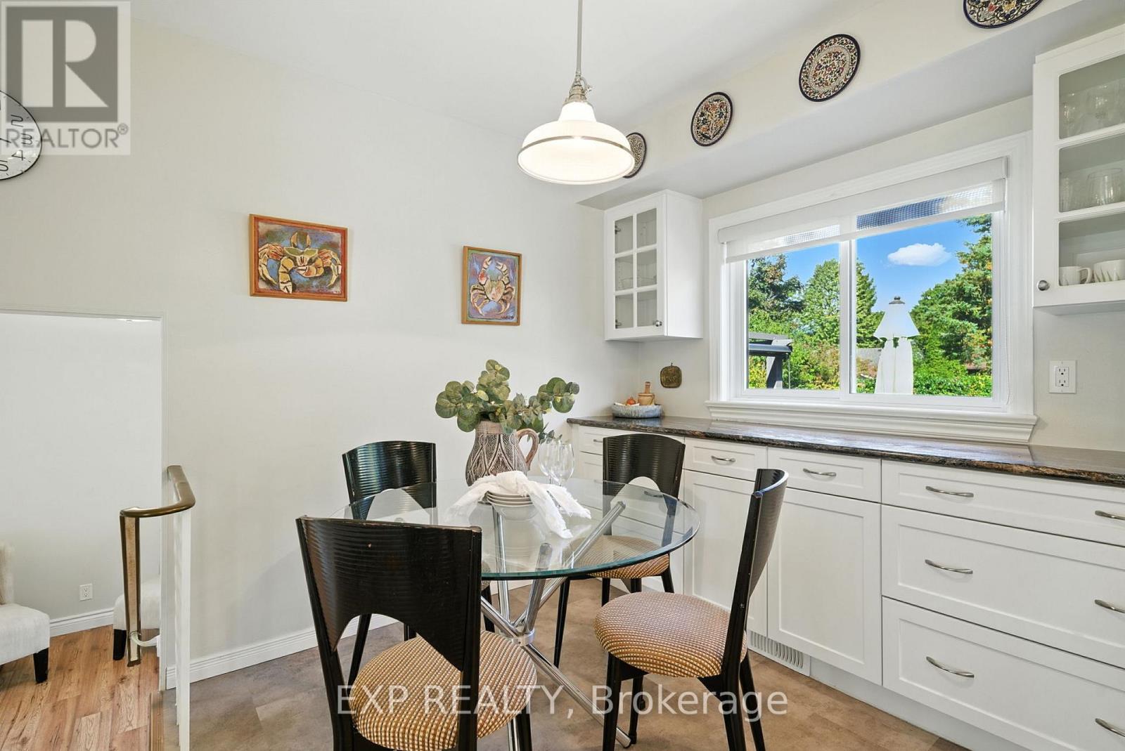 52 Bayview Crescent, Cobourg, Ontario  K9A 4C6 - Photo 13 - X12381397