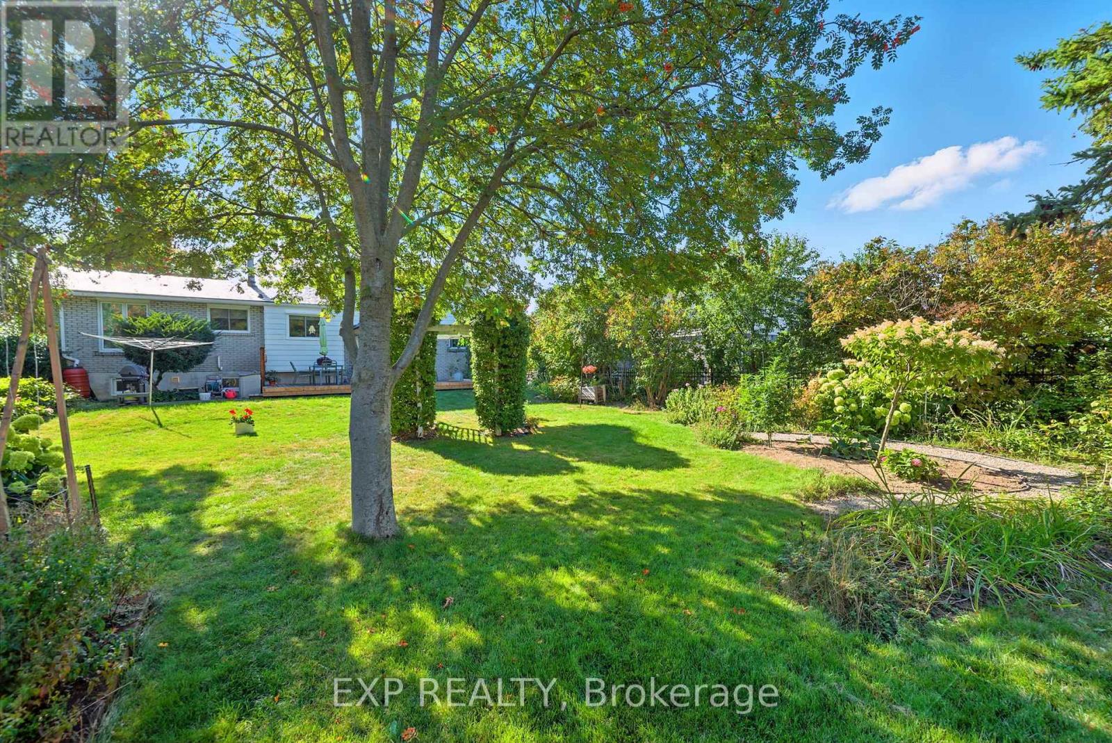 52 Bayview Crescent, Cobourg, Ontario  K9A 4C6 - Photo 35 - X12381397