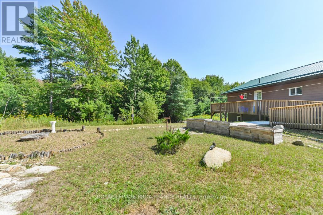 11447 Highway 41, Addington Highlands, Ontario  K0H 1Z0 - Photo 25 - X12381471