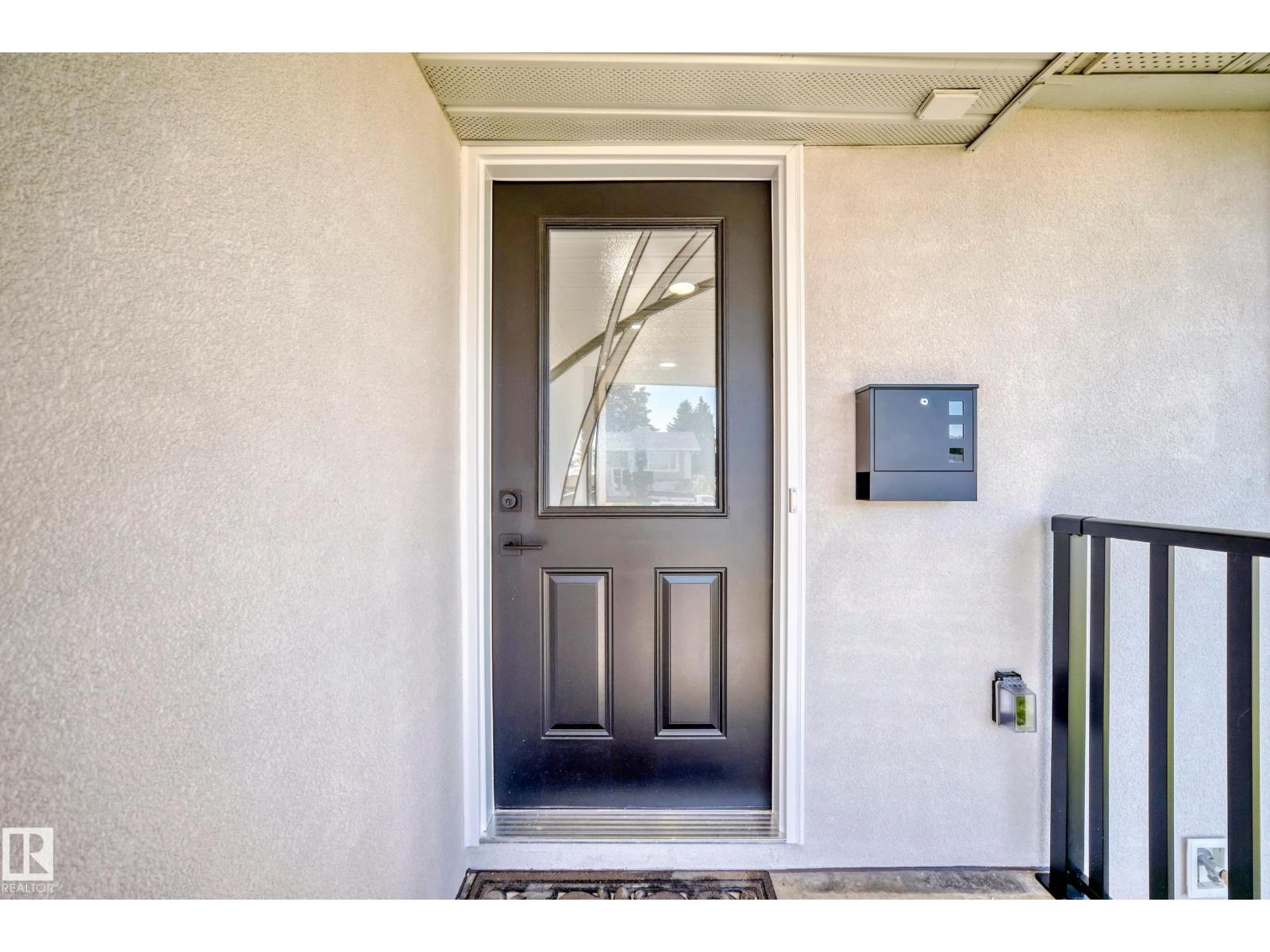 15016 88 St Nw, Edmonton, Alberta  T5E 5T5 - Photo 12 - E4456070