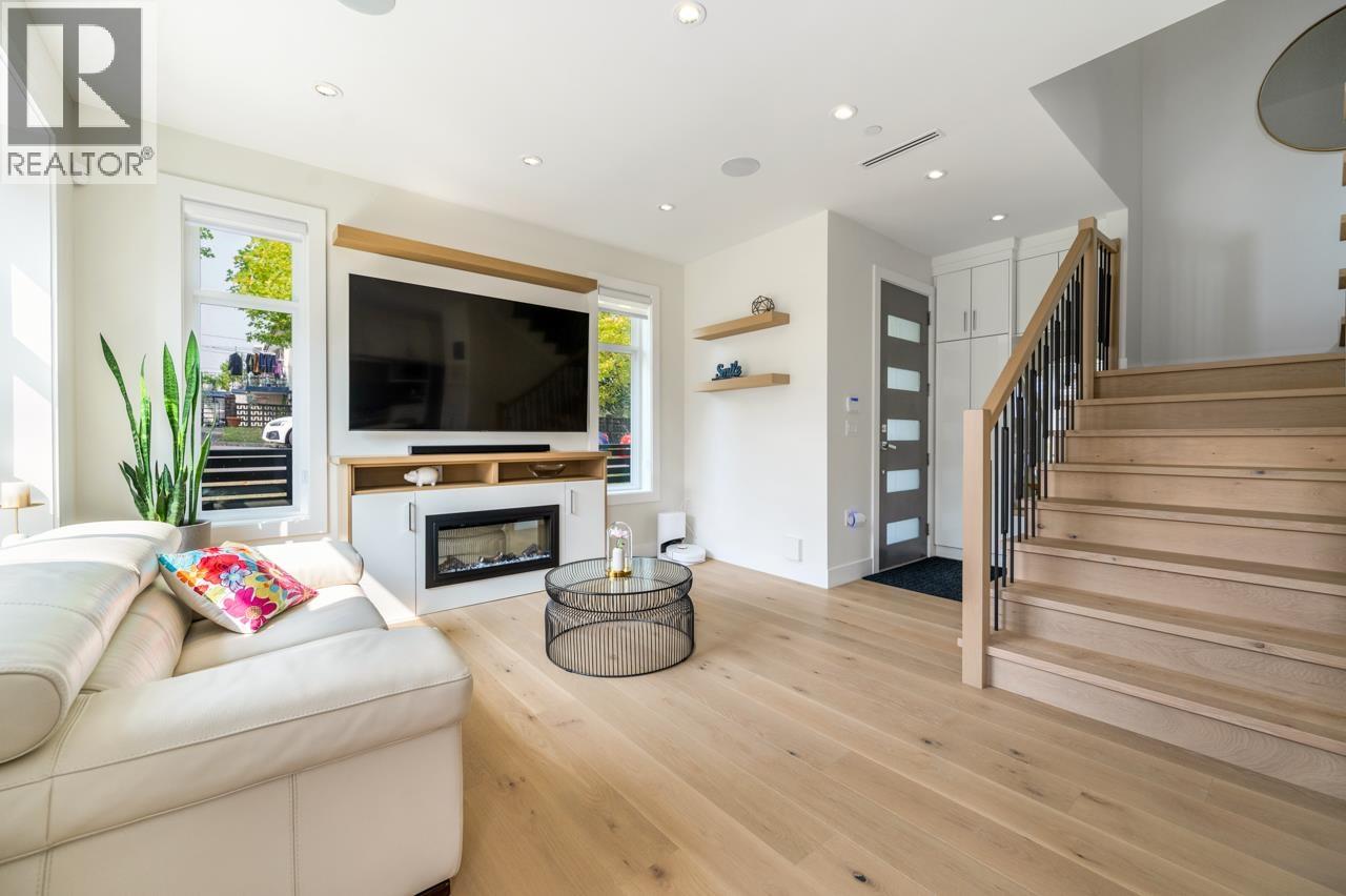 5222 Argyle Street, Vancouver, British Columbia  V5P 0E5 - Photo 8 - R3042847