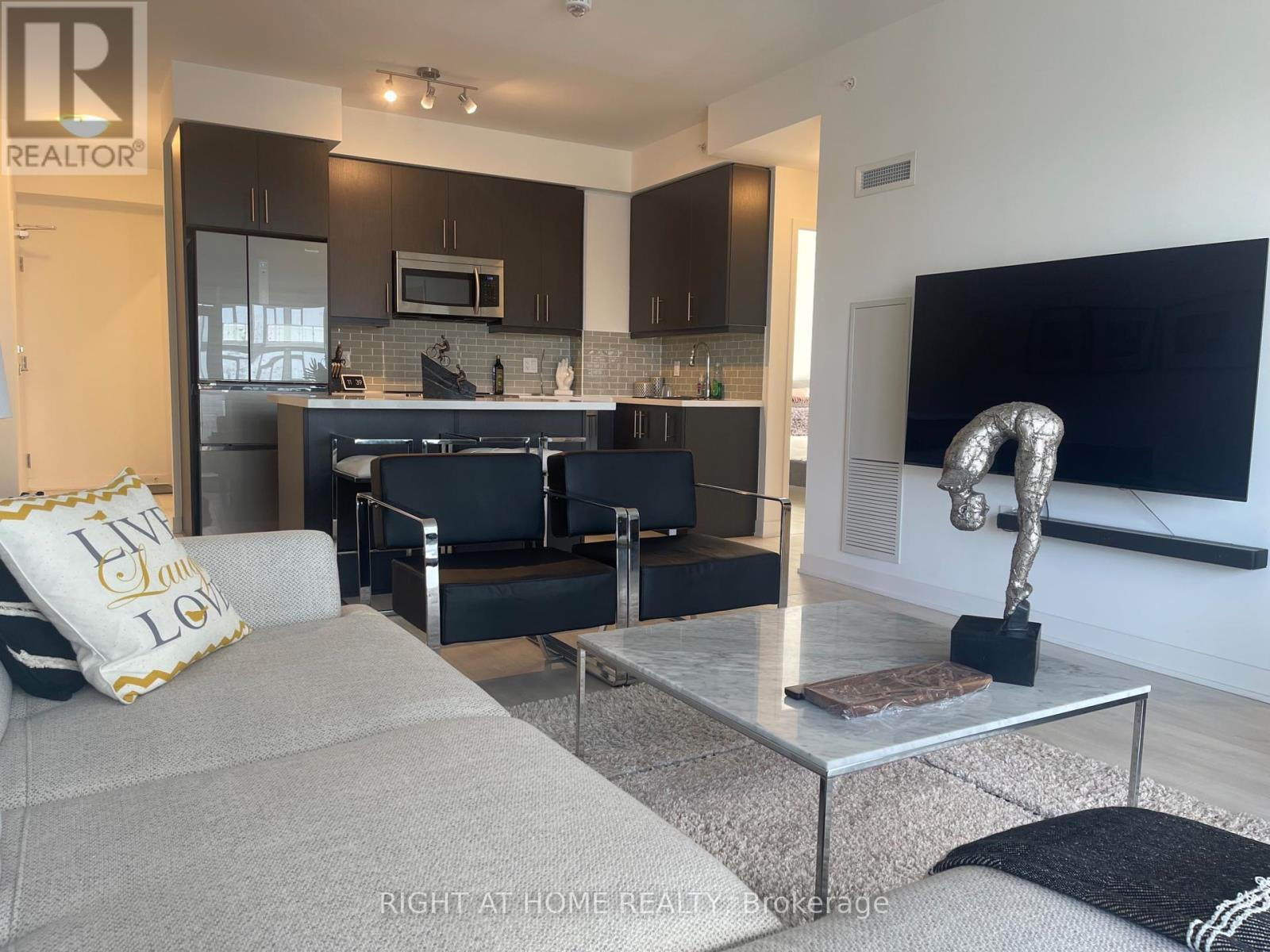 Lph09 - 75 Oneida Crescent, Richmond Hill, Ontario  L4B 0H3 - Photo 2 - N12381365