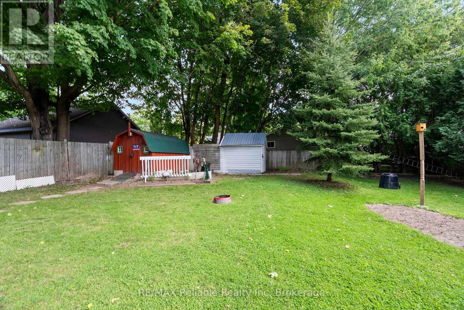 125 North Street S, Central Huron, Ontario  N0M 1L0 - Photo 27 - X12381487