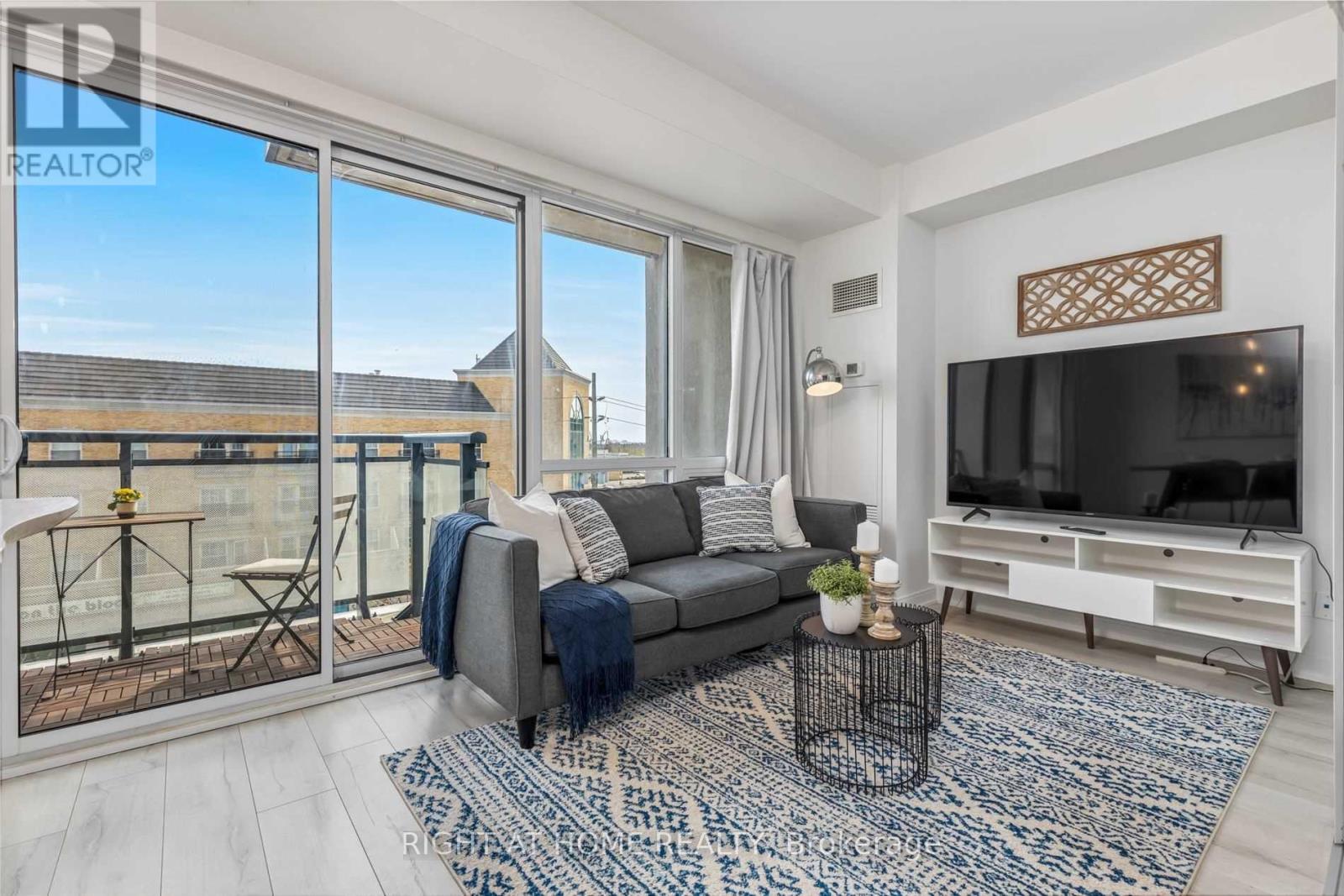 410 - 760 The Queensway, Toronto (Stonegate-Queensway), Ontario  M8Z 0E1 - Photo 8 - W12381336