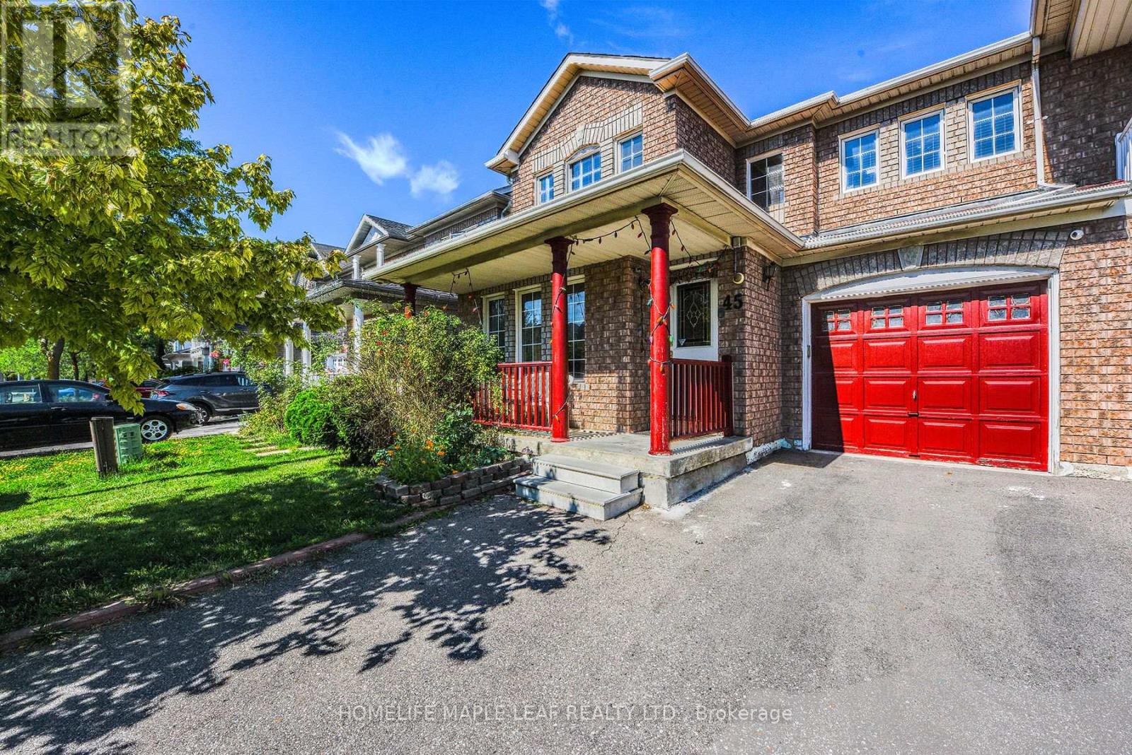 45 Seaside Circle, Brampton, Ontario  L6R 2G7 - Photo 2 - W12381366