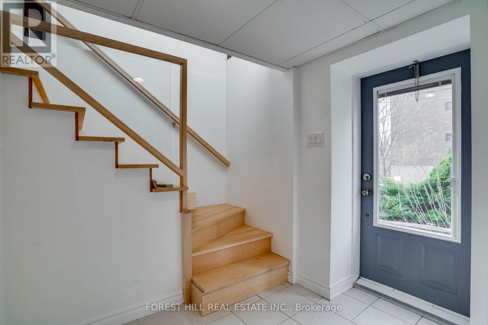 4053 Old Dundas Street, Toronto (Lambton Baby Point), Ontario  M6S 2R5 - Photo 28 - W12381367