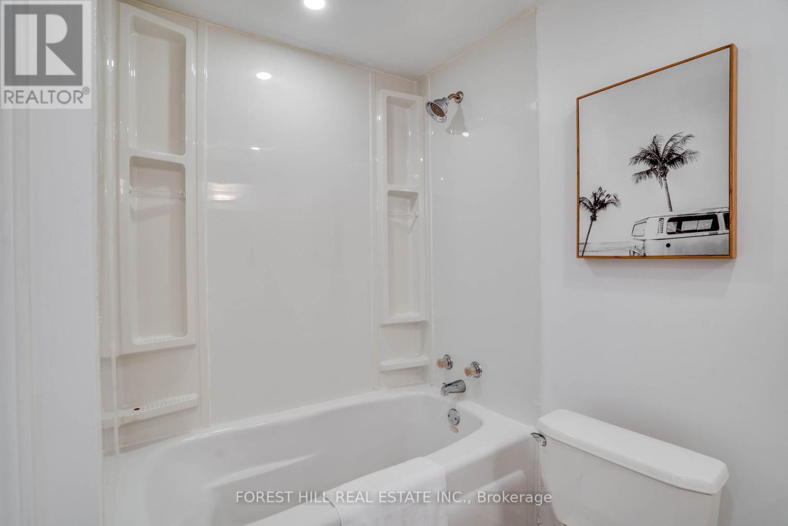 4053 Old Dundas Street, Toronto (Lambton Baby Point), Ontario  M6S 2R5 - Photo 33 - W12381367