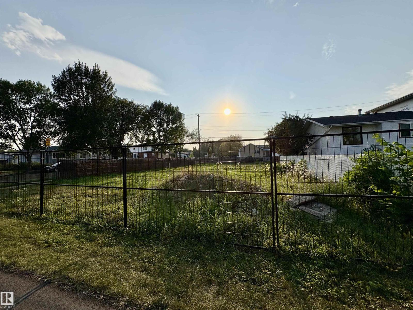 4644 115 Av Nw, Edmonton, Alberta  T5W 0W2 - Photo 4 - E4456073