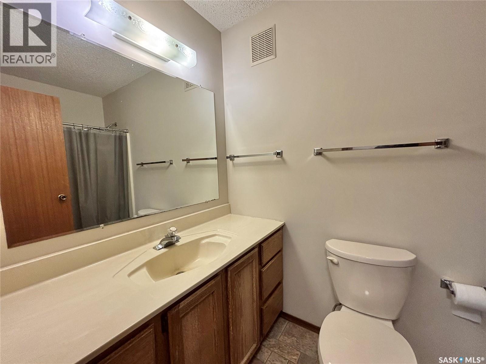 5 Blackwell Crescent, Yorkton, Saskatchewan  S3N 2C4 - Photo 17 - SK017434