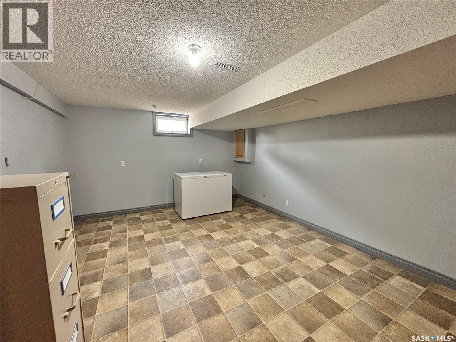 5 Blackwell Crescent, Yorkton, Saskatchewan  S3N 2C4 - Photo 38 - SK017434