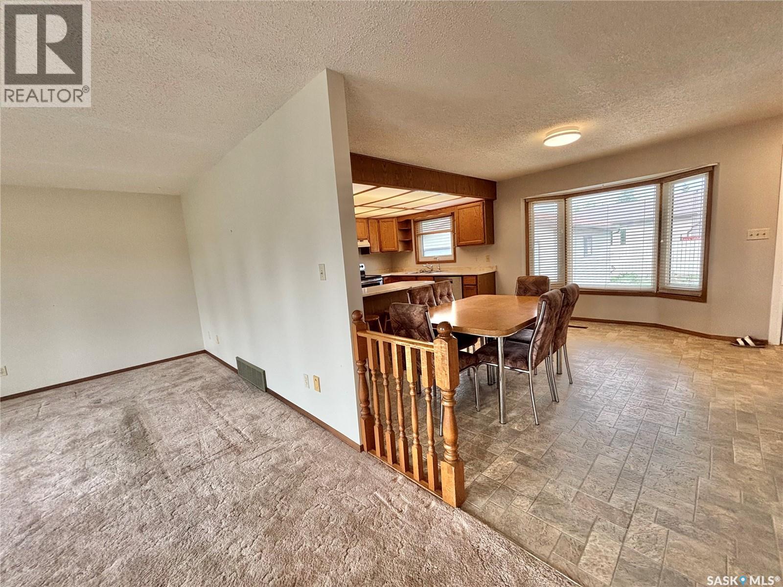 5 Blackwell Crescent, Yorkton, Saskatchewan  S3N 2C4 - Photo 4 - SK017434