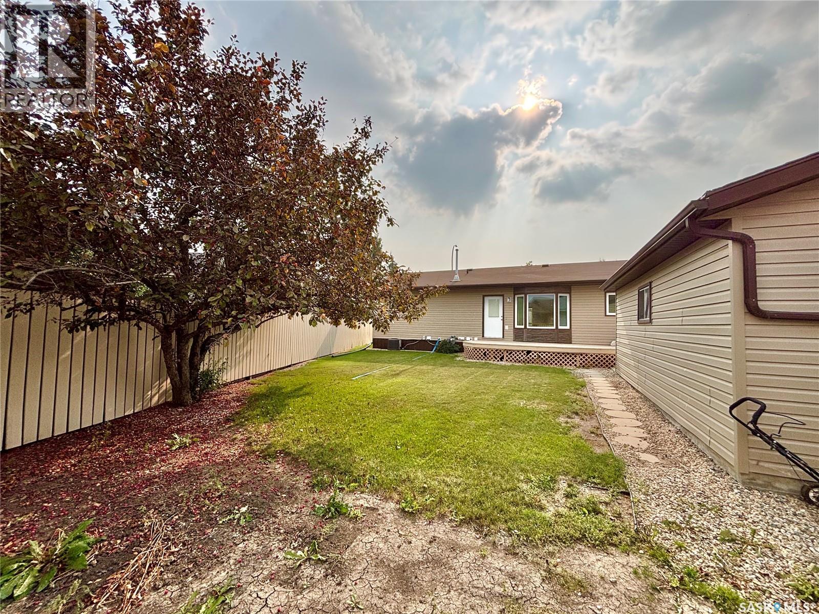 5 Blackwell Crescent, Yorkton, Saskatchewan  S3N 2C4 - Photo 44 - SK017434