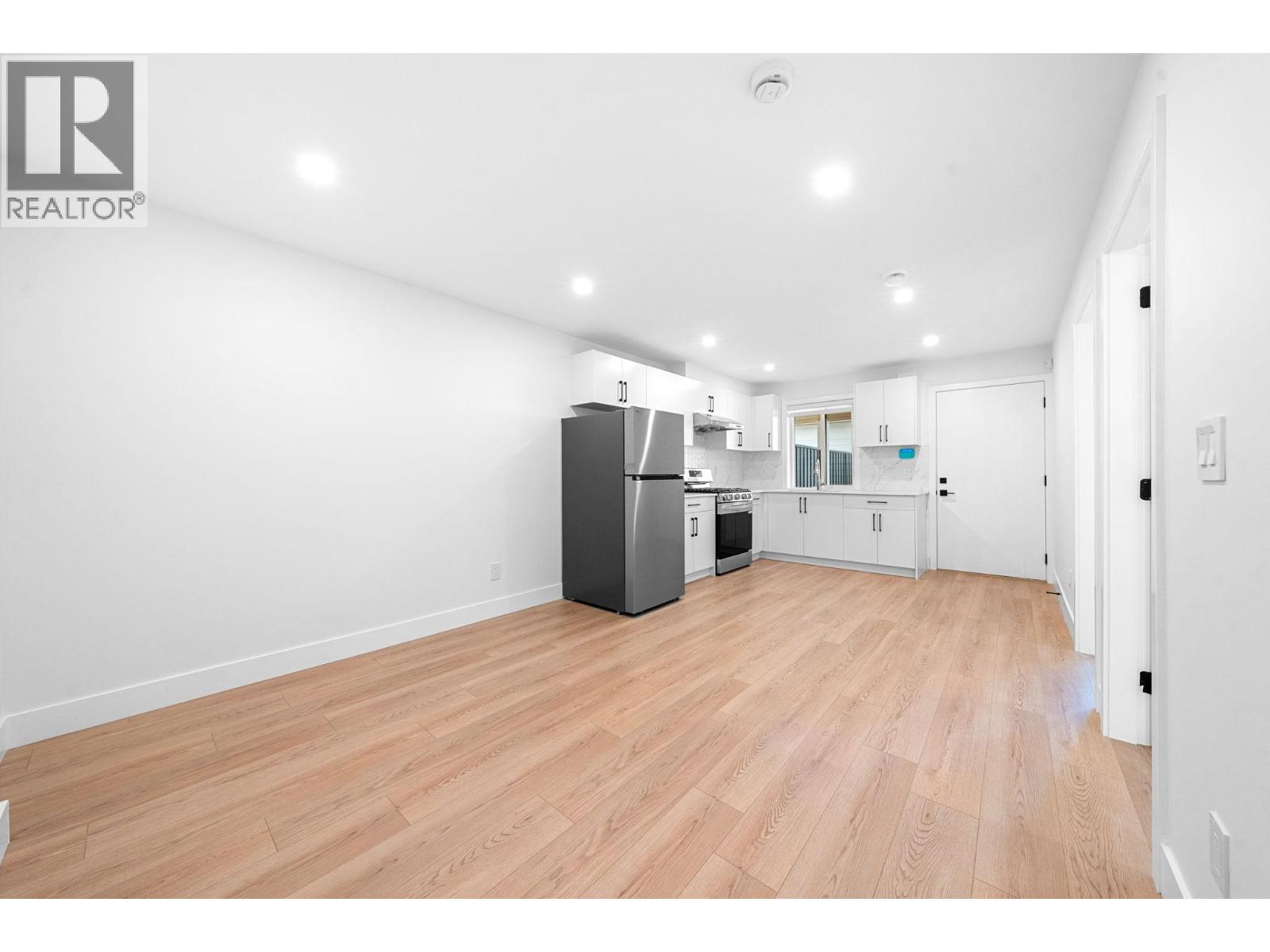 7588 2nd Street, Burnaby, British Columbia  V3N 3R6 - Photo 28 - R3042947