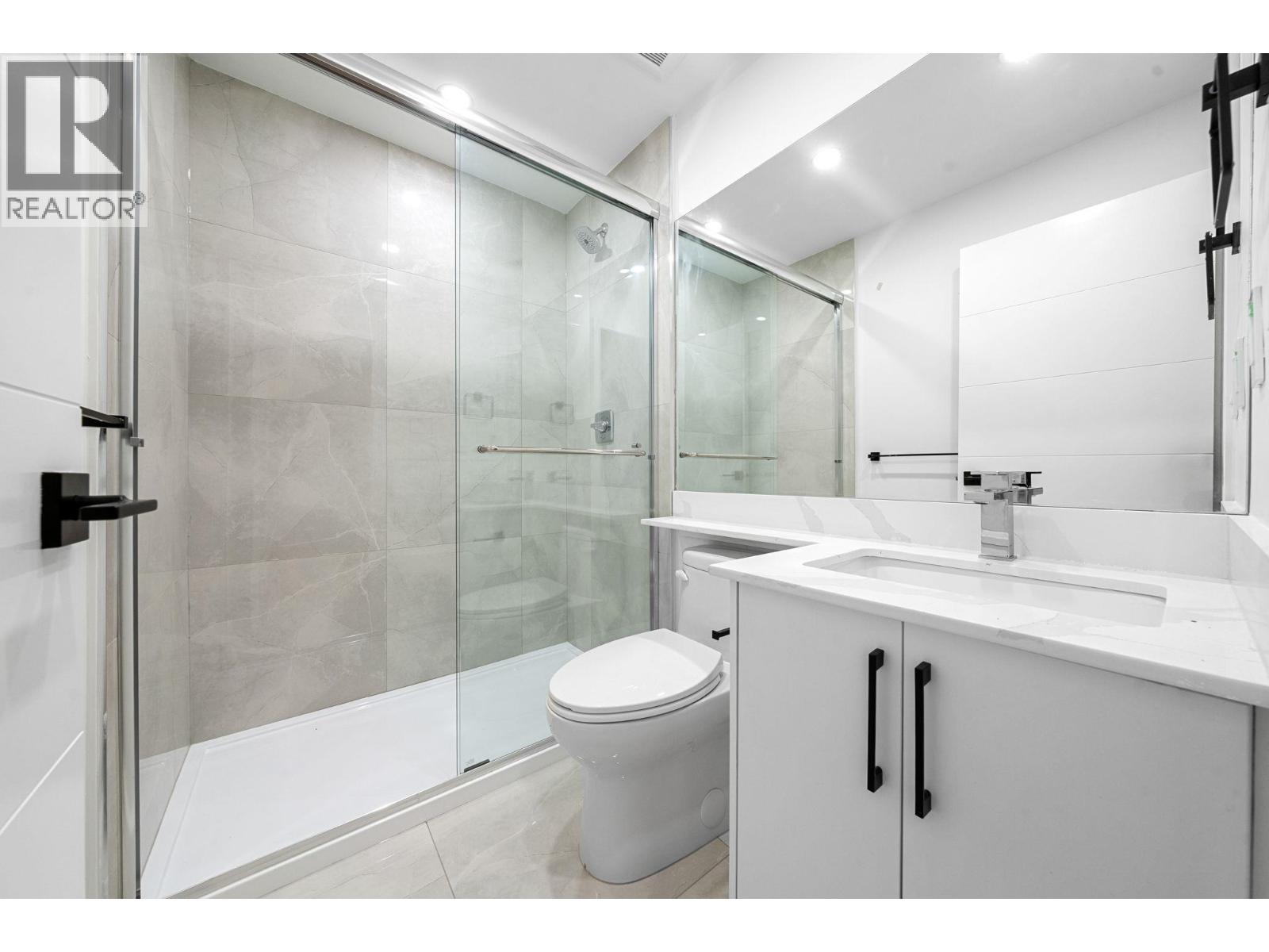 7588 2nd Street, Burnaby, British Columbia  V3N 3R6 - Photo 34 - R3042947
