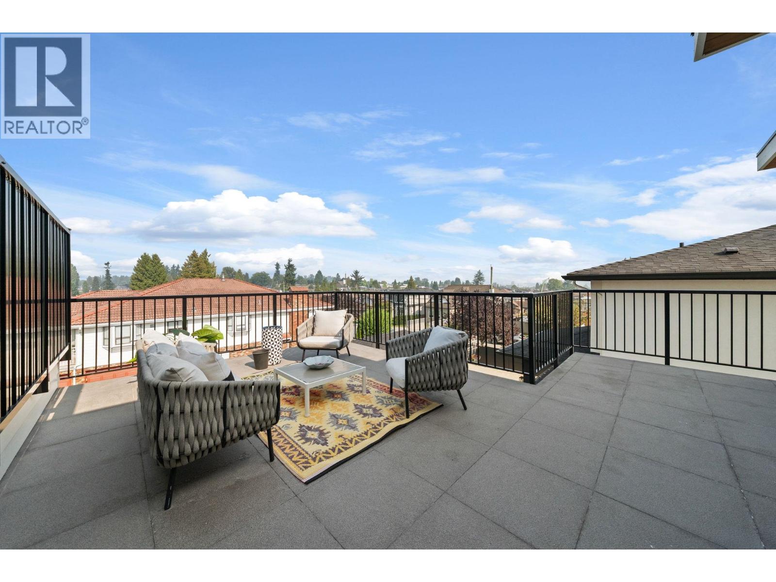 7588 2nd Street, Burnaby, British Columbia  V3N 3R6 - Photo 35 - R3042947