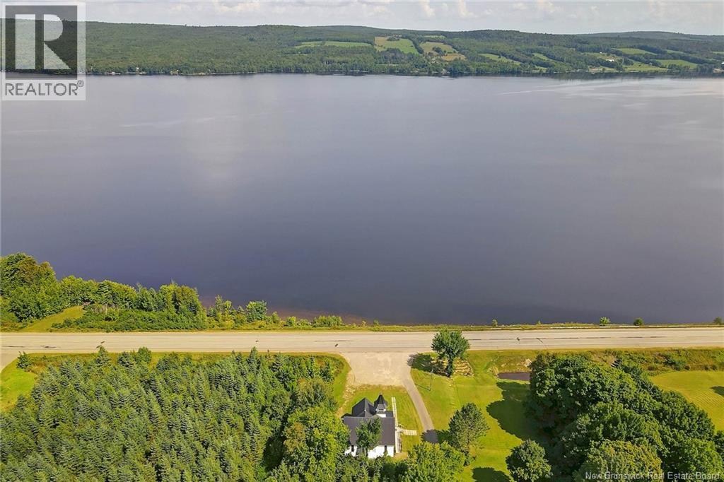 6682 Route 102, Prince William, New Brunswick  E6K 3T7 - Photo 5 - NB126055