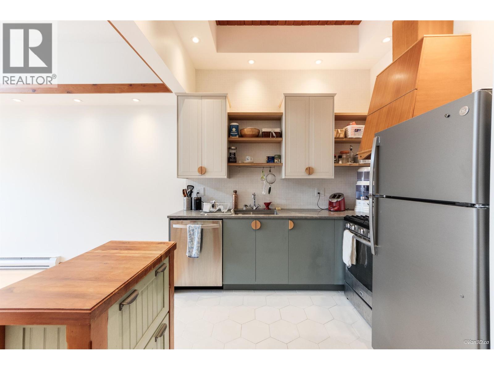307 980 W 22nd Avenue, Vancouver, British Columbia  V5Z 2A1 - Photo 12 - R3043139