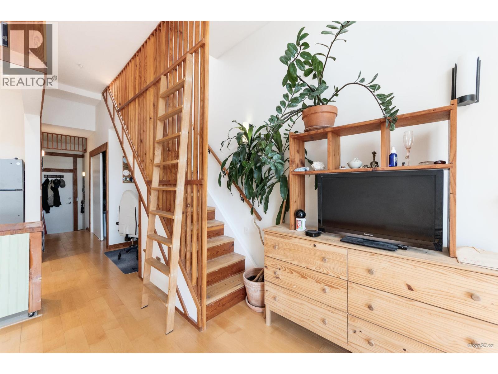 307 980 W 22nd Avenue, Vancouver, British Columbia  V5Z 2A1 - Photo 8 - R3043139