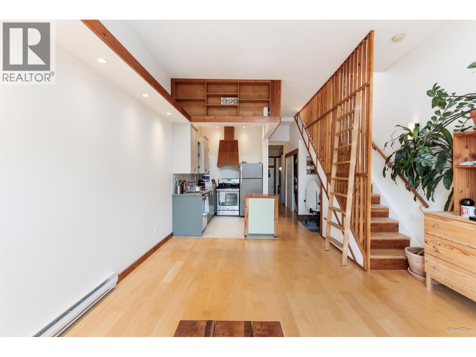 307 980 W 22nd Avenue, Vancouver, British Columbia  V5Z 2A1 - Photo 7 - R3043139
