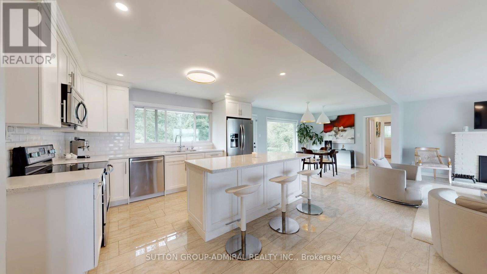 9767 Niagara River Parkway, Niagara Falls (Lyons Creek), Ontario  L2G 0N9 - Photo 11 - X12381289