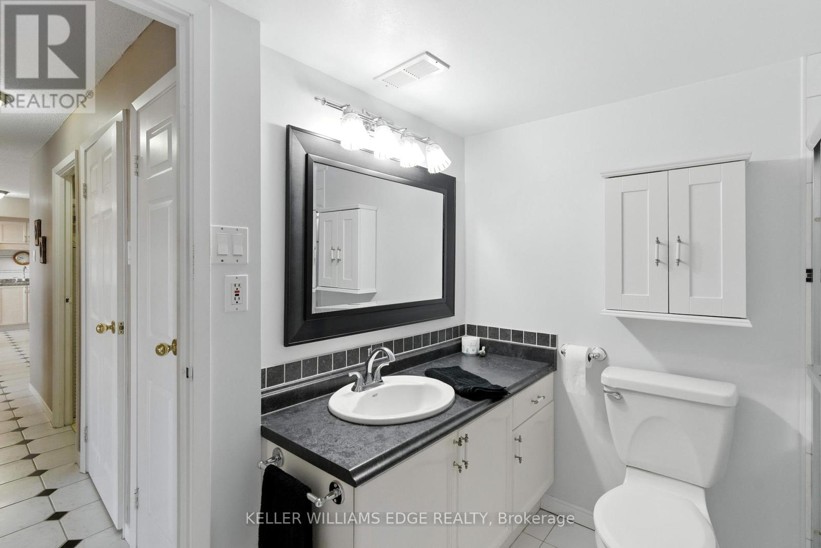 807 - 9 Bonheur Court, Brant, Ontario  N3P 1Z5 - Photo 34 - X12381297