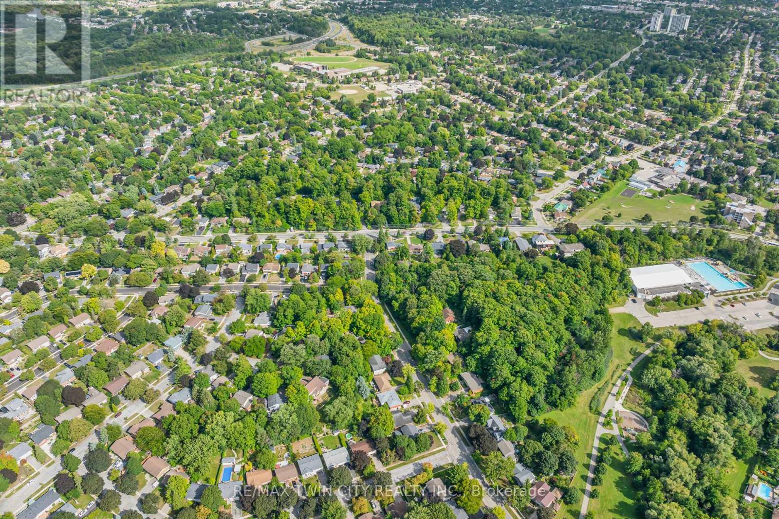101 - 121 University Avenue E, Waterloo, Ontario  N2J 4J1 - Photo 42 - X12381339