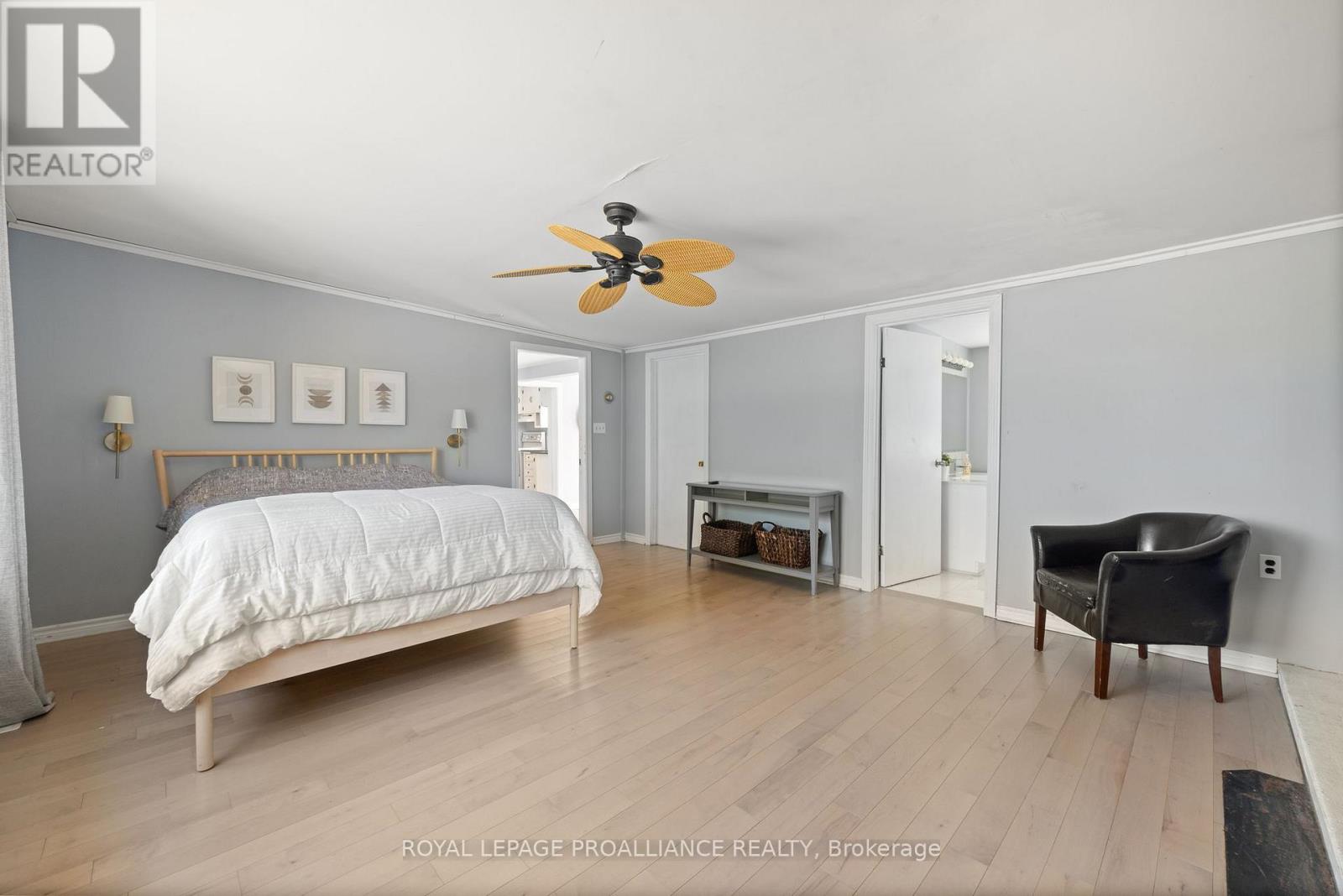 1692 North Big Island Road, Prince Edward County, Ontario  K0K 1W0 - Photo 34 - X12305786