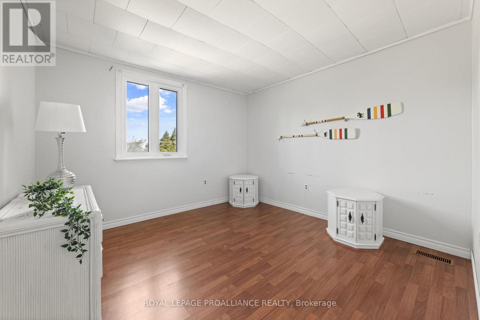 1692 North Big Island Road, Prince Edward County, Ontario  K0K 1W0 - Photo 44 - X12305786