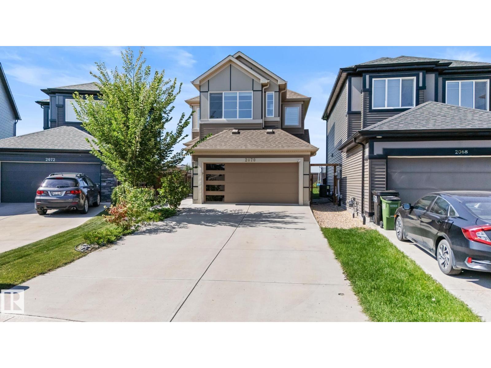 2070 GRAYDON HILL CR SW, Edmonton, Alberta