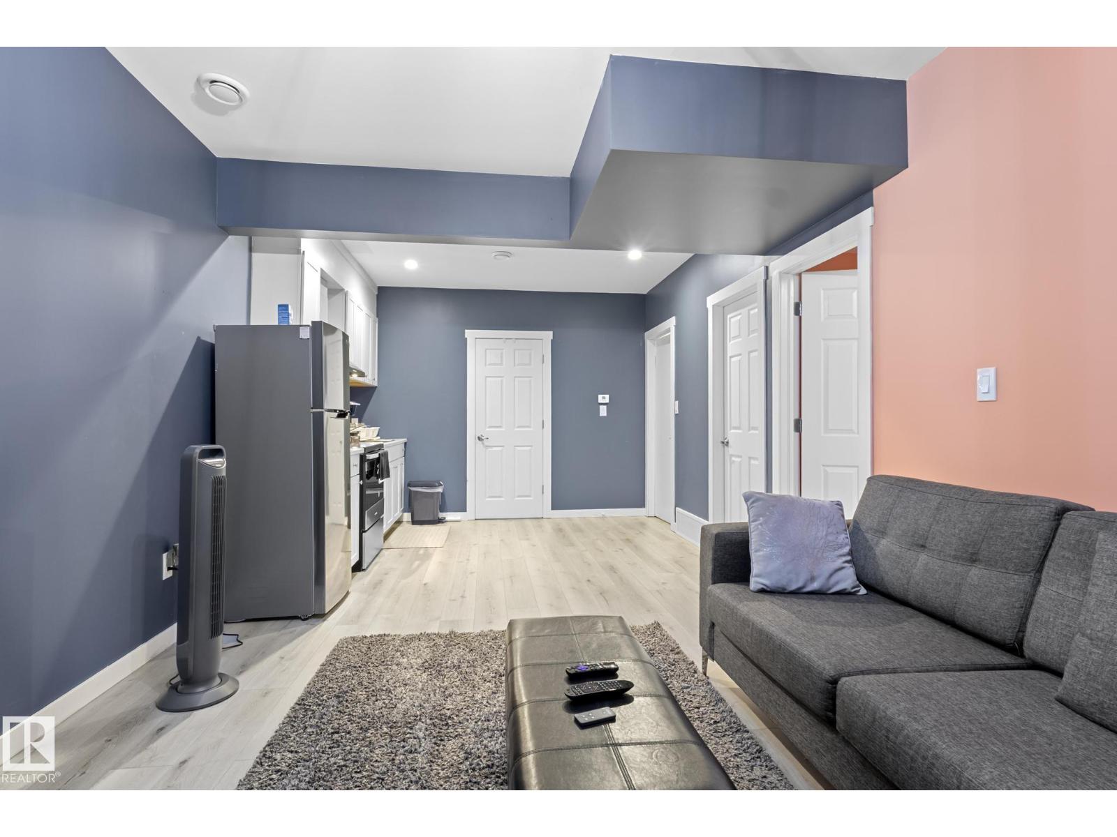 2070 Graydon Hill Cr Sw, Edmonton, Alberta  T6W 4C7 - Photo 40 - E4456071
