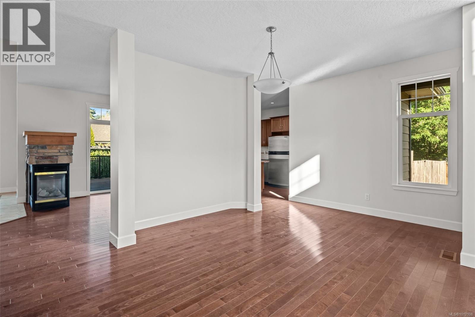 2393 Sunriver Way, Sooke, British Columbia  V9Z 0Y5 - Photo 9 - 1012108