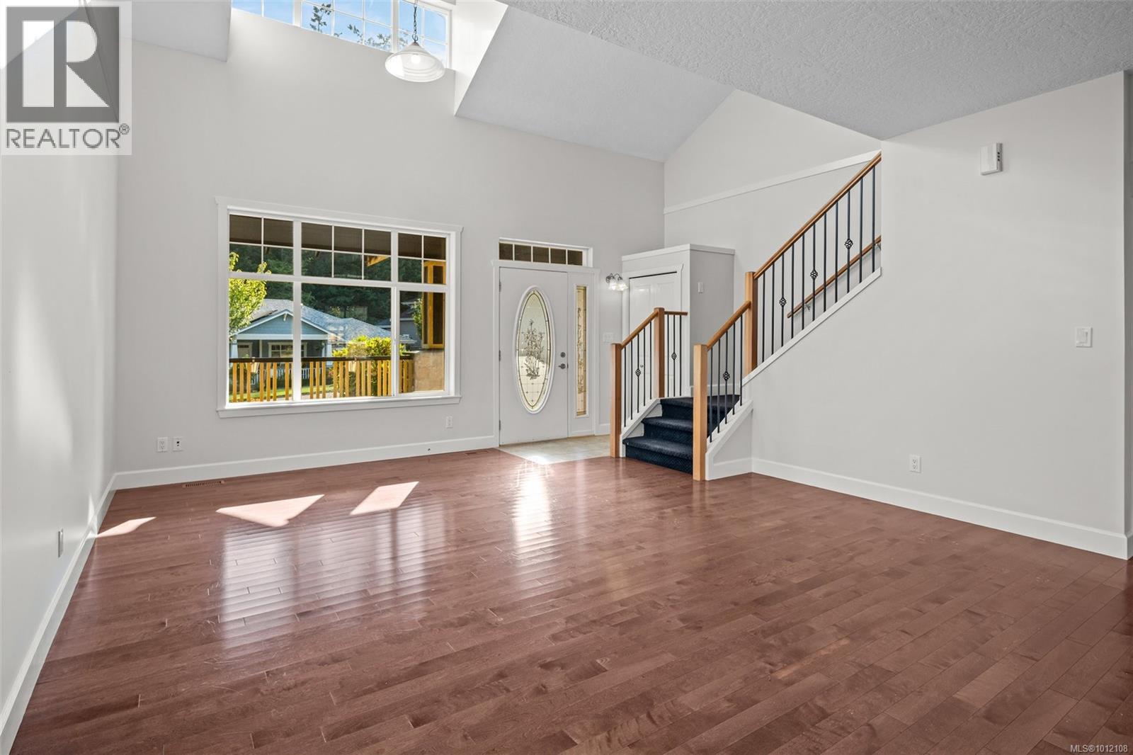 2393 Sunriver Way, Sooke, British Columbia  V9Z 0Y5 - Photo 8 - 1012108
