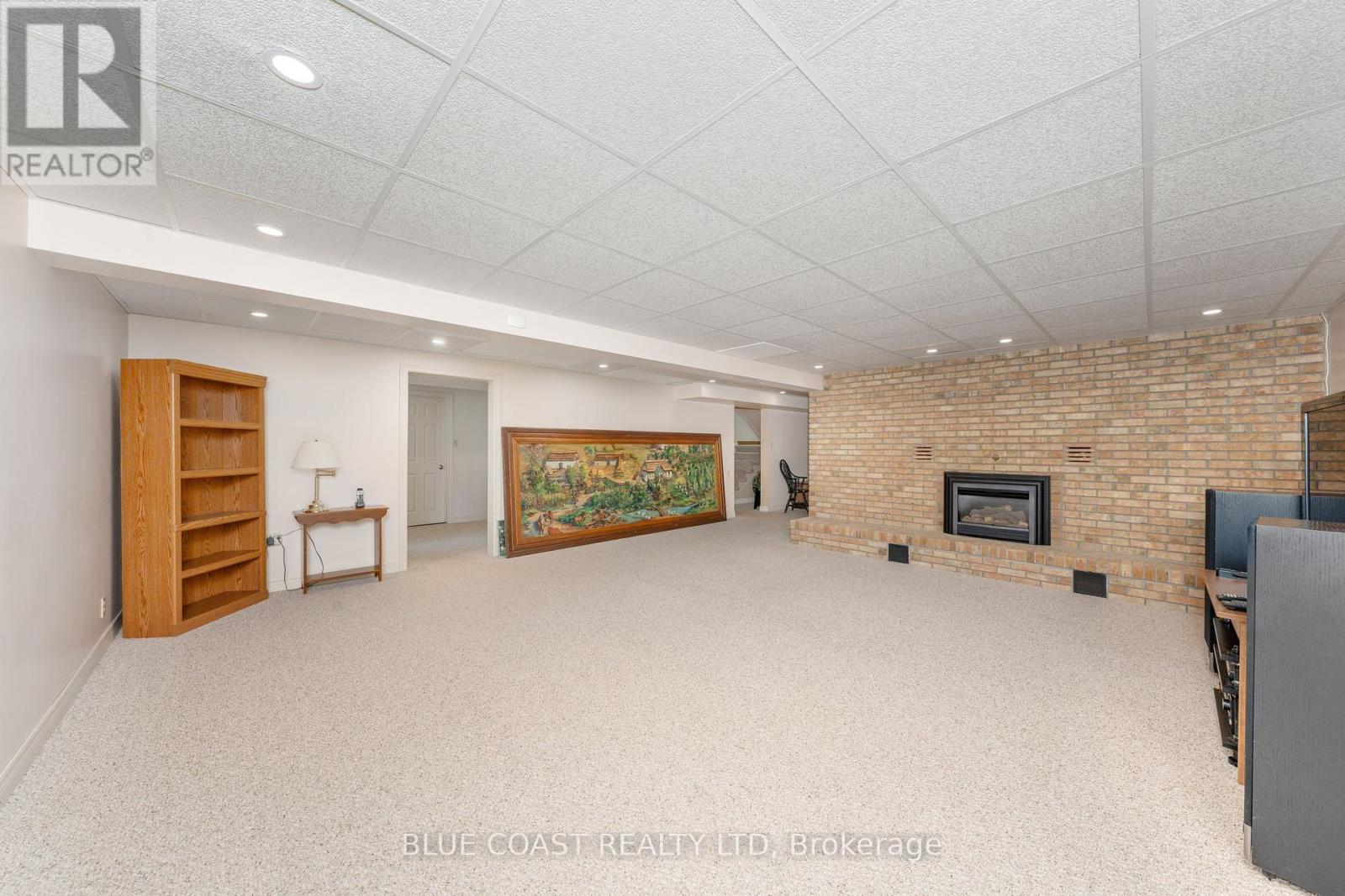 1031 St Clair Parkway, St. Clair, Ontario  N0N 1M0 - Photo 33 - X12381640
