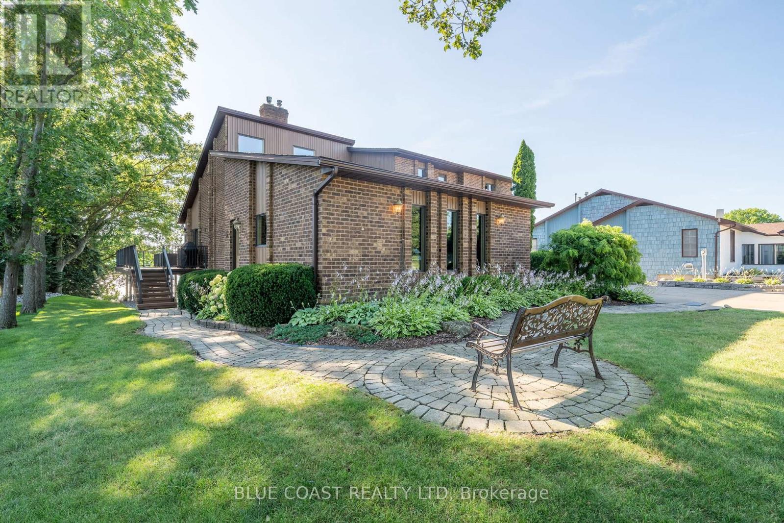 1031 St Clair Parkway, St. Clair, Ontario  N0N 1M0 - Photo 42 - X12381640