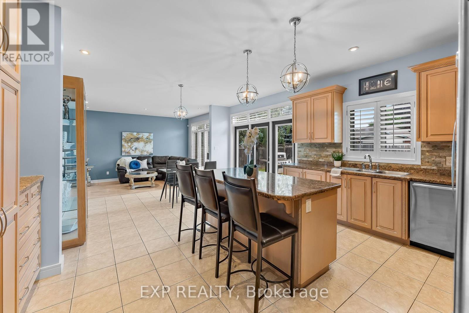 7847 Cathedral Drive, Niagara Falls, Ontario  L2H 2Z3 - Photo 11 - X12381646