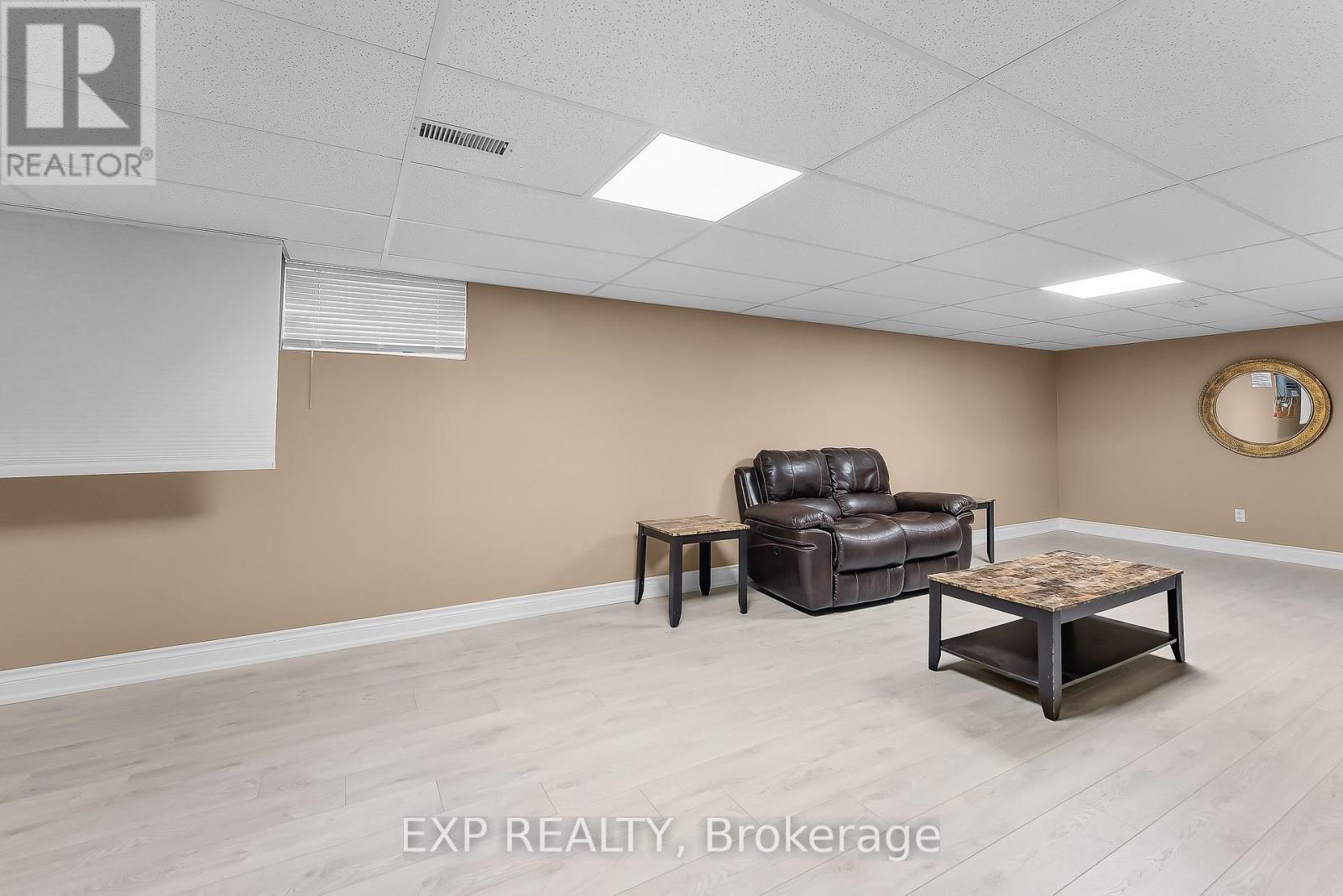 7847 Cathedral Drive, Niagara Falls, Ontario  L2H 2Z3 - Photo 33 - X12381646