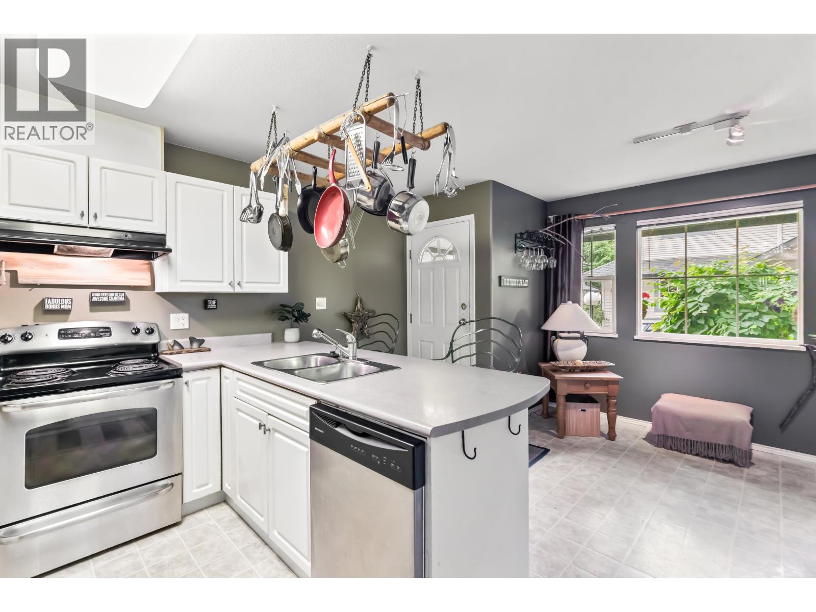 7 21015 118 Avenue, Maple Ridge, British Columbia  V2X 8B7 - Photo 4 - R3043630