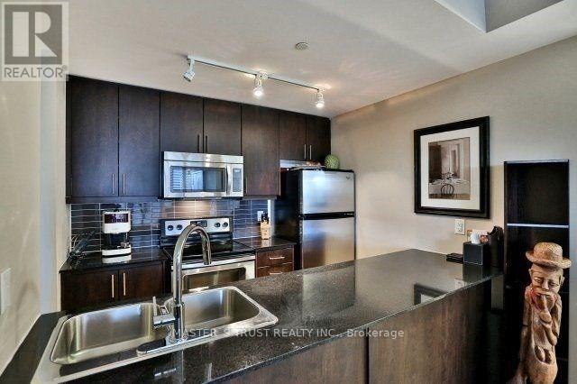 406 - 85 The Donway W, Toronto, Ontario  M3C 0L9 - Photo 4 - C12381408
