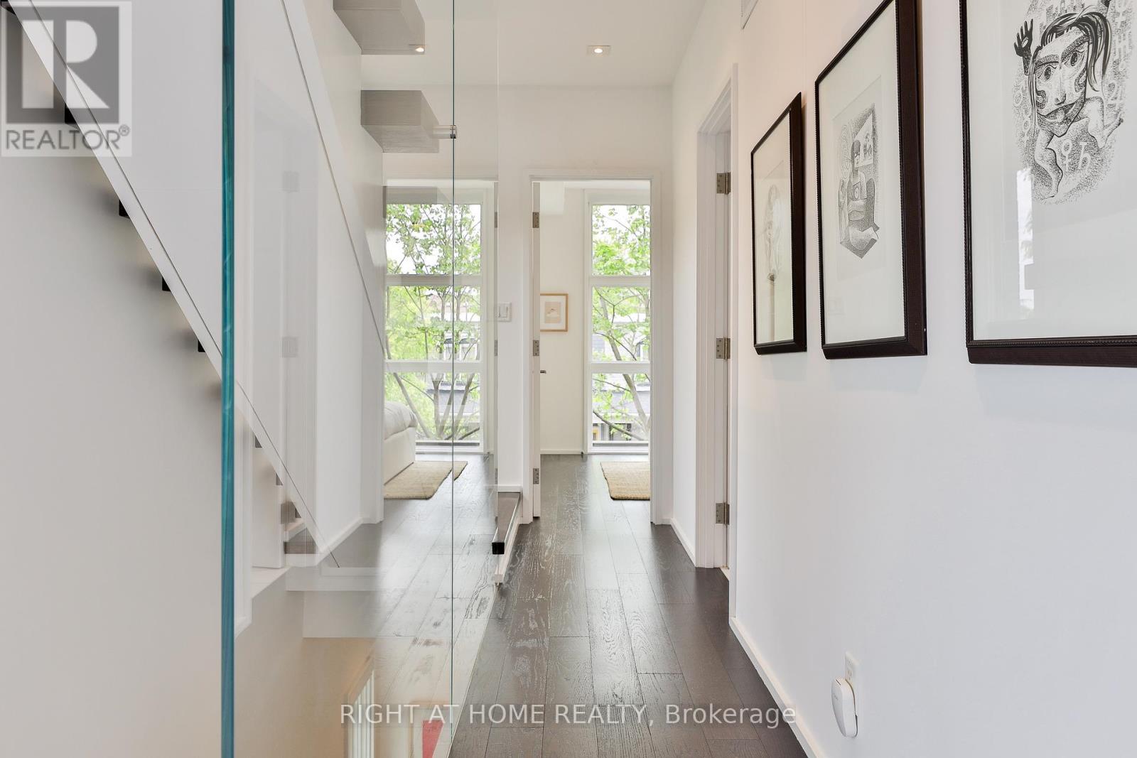 207 Claremont Street, Toronto, Ontario  M6J 2N1 - Photo 20 - C12381417