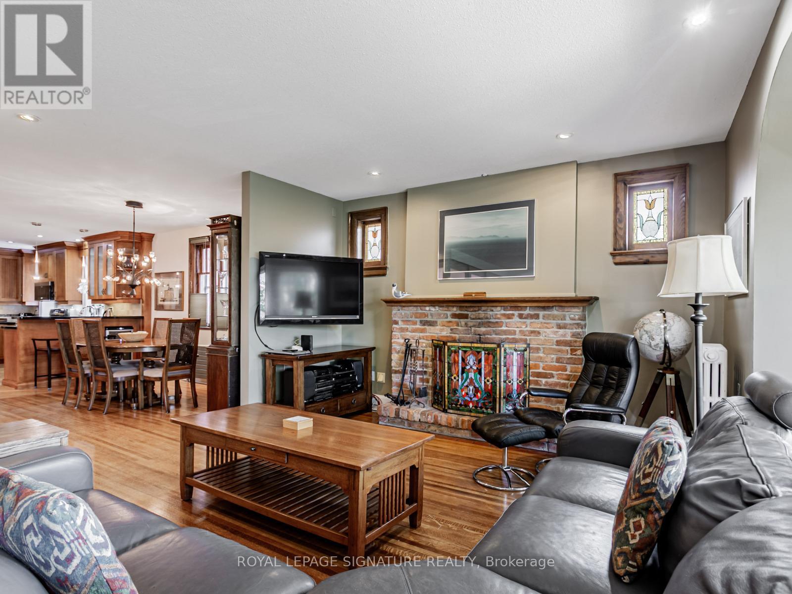 Property at 209 ARLINGTON AVENUE image 5