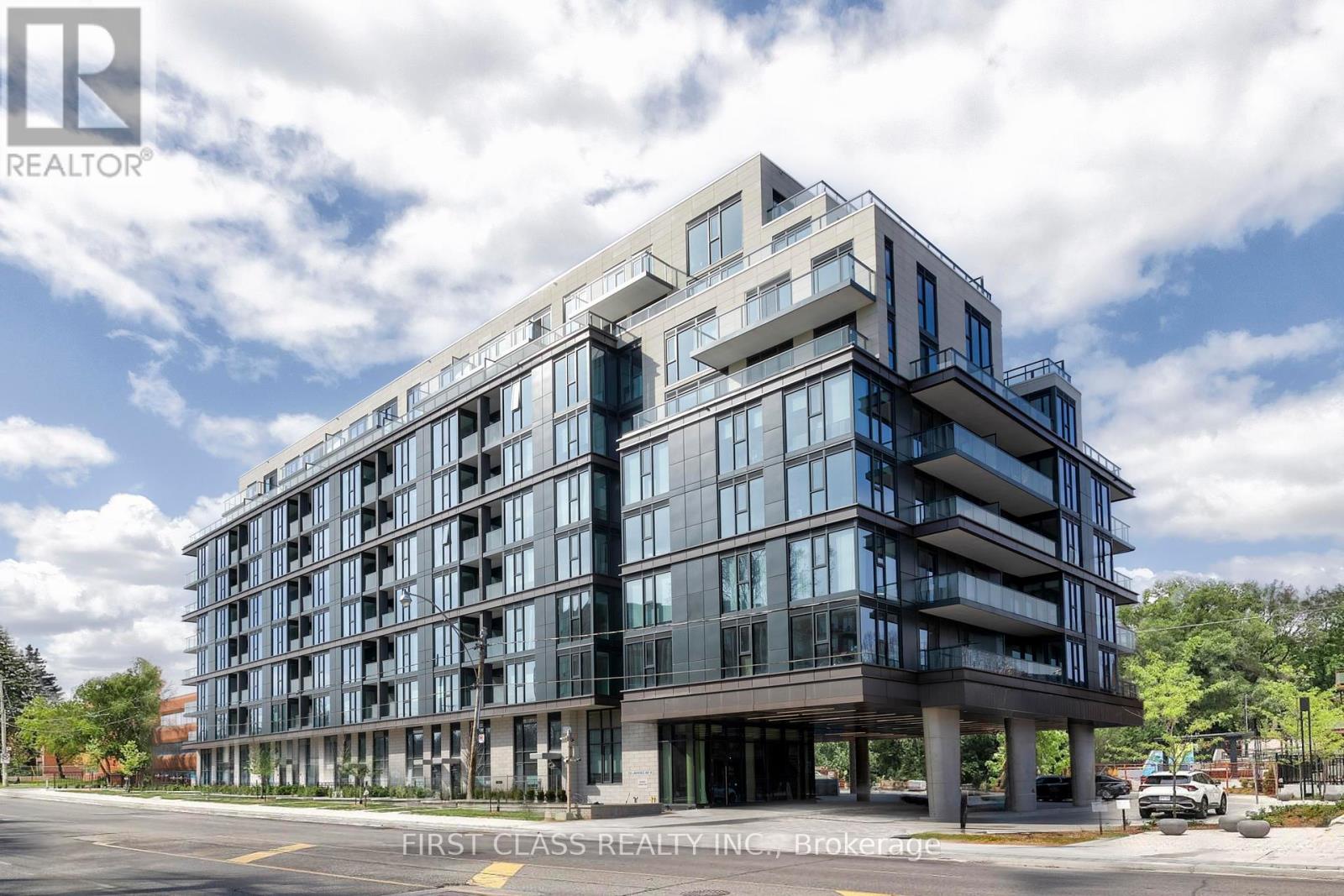 721 - 250 LAWRENCE AVENUE W, Toronto, Ontario