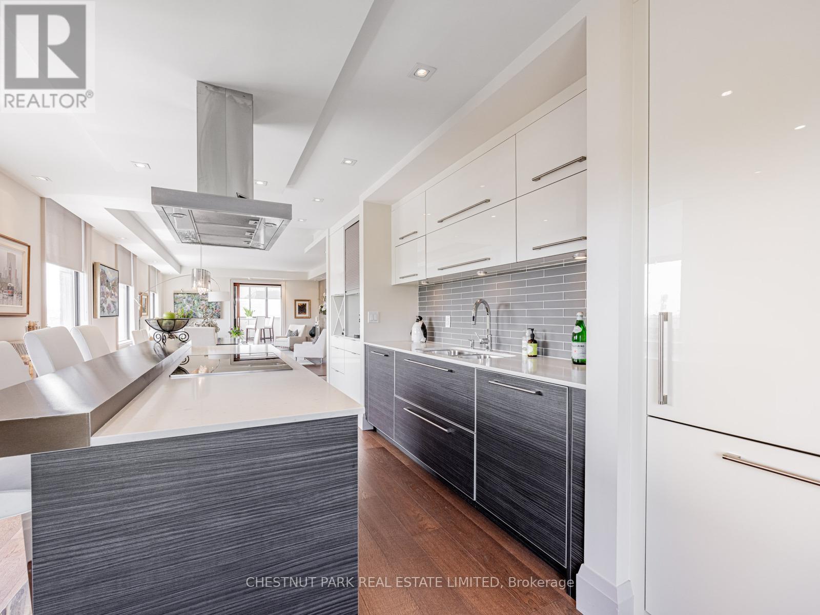 8 - 423 Avenue Road, Toronto, Ontario  M4V 2H7 - Photo 14 - C12381548