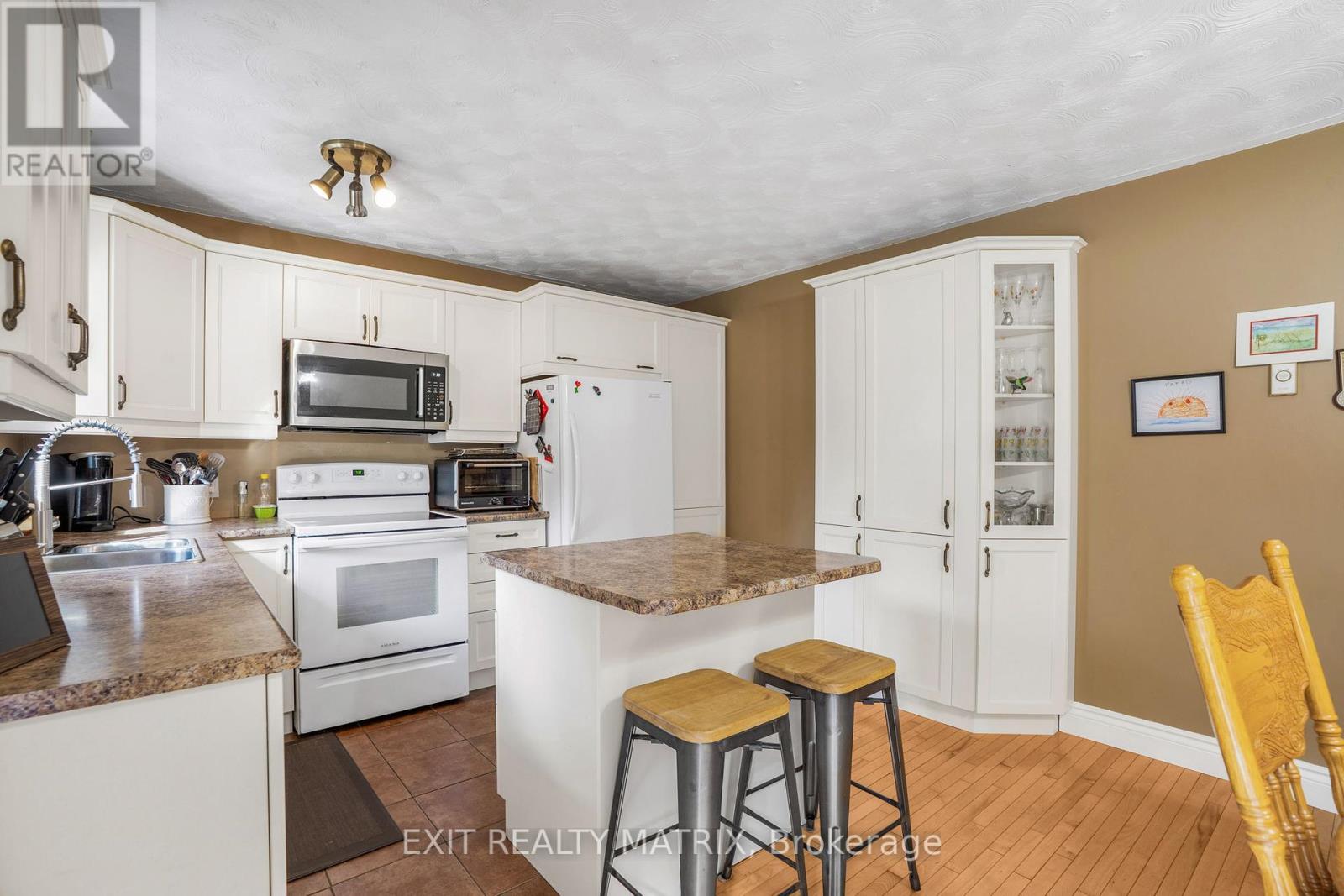 112 Eliza Street, Champlain, Ontario  K0B 1K0 - Photo 14 - X12381644