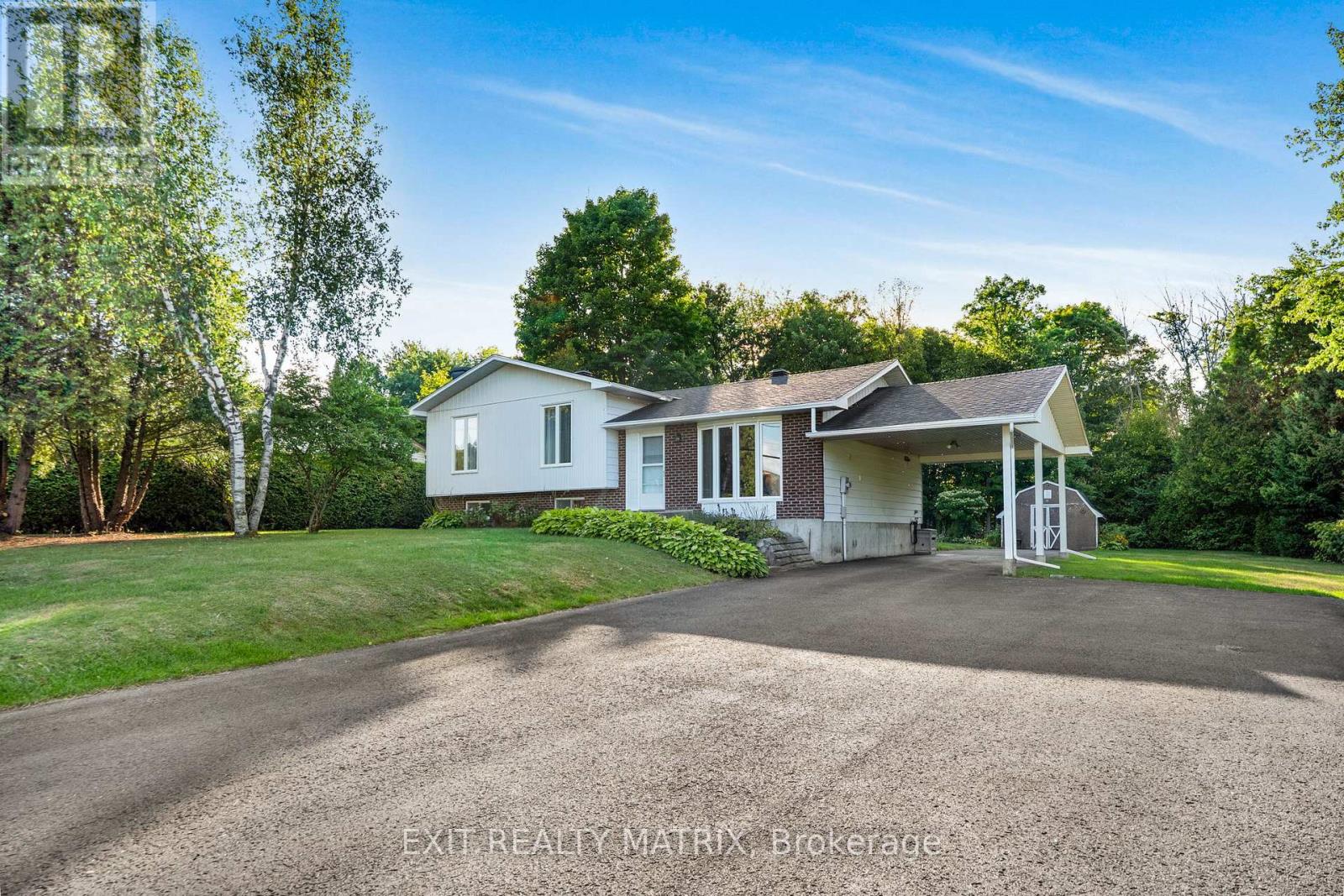 112 Eliza Street, Champlain, Ontario  K0B 1K0 - Photo 2 - X12381644