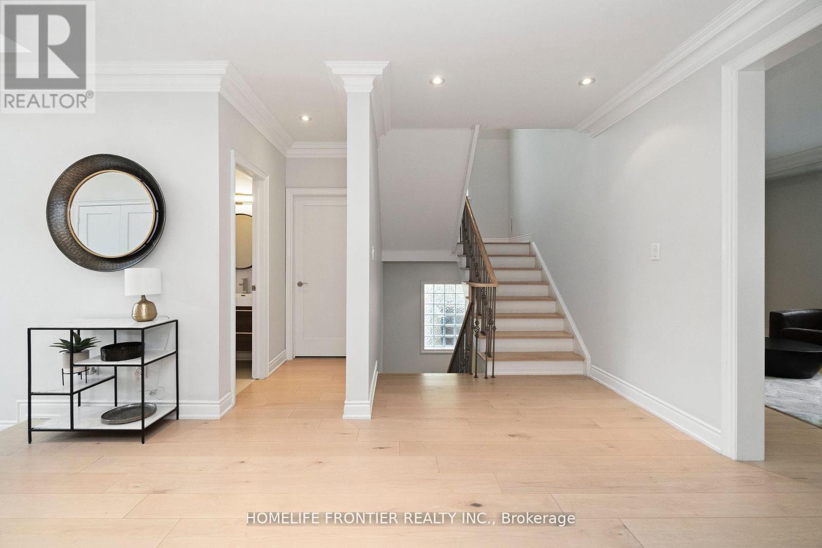 161 Lawrie Road, Vaughan, Ontario  L4J 8N6 - Photo 15 - N12381399